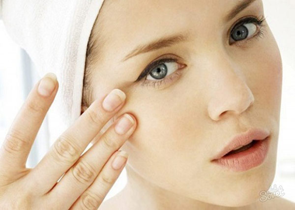 Gầy sút đột ngột là dấu hiệu hay gặp nhất ở bệnh nhân basedow 