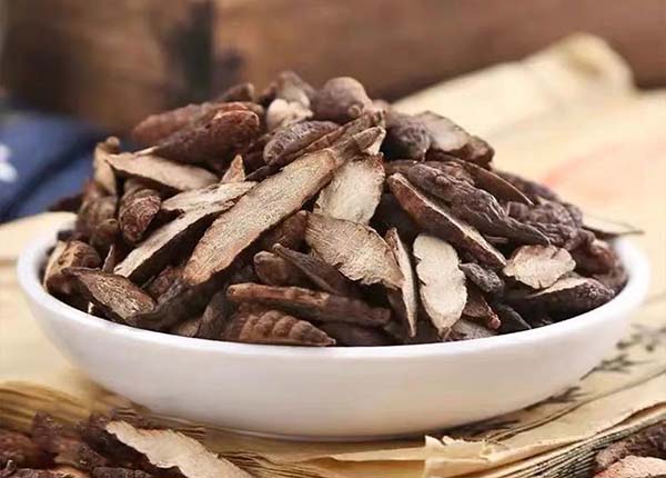 Hương phụ là vị thuốc quen thuộc trong Đông y